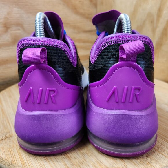 Nike Womens Air Max Motion 2 Black Running Shoes Sneakers Size 9 - Picture 5 of 9